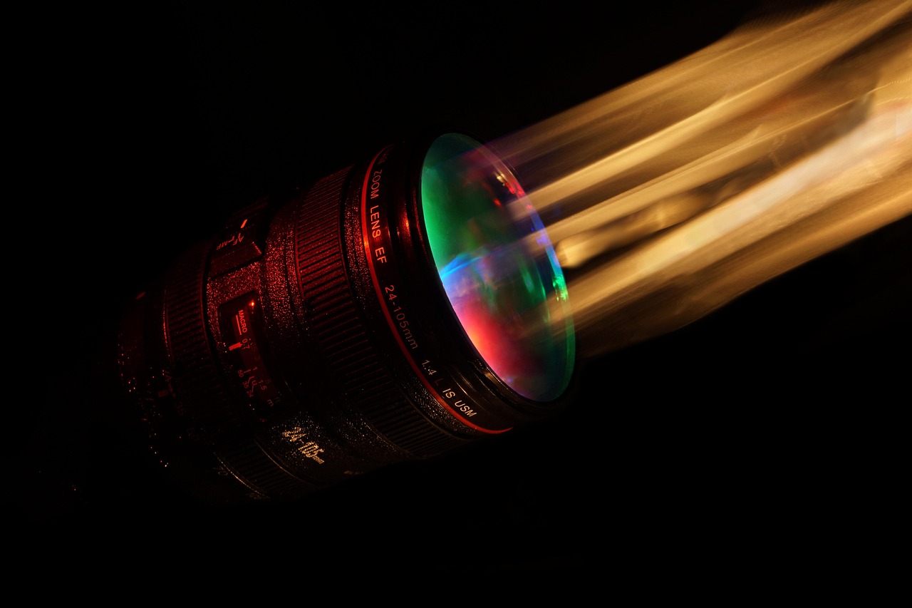 Camera lens elements catching light